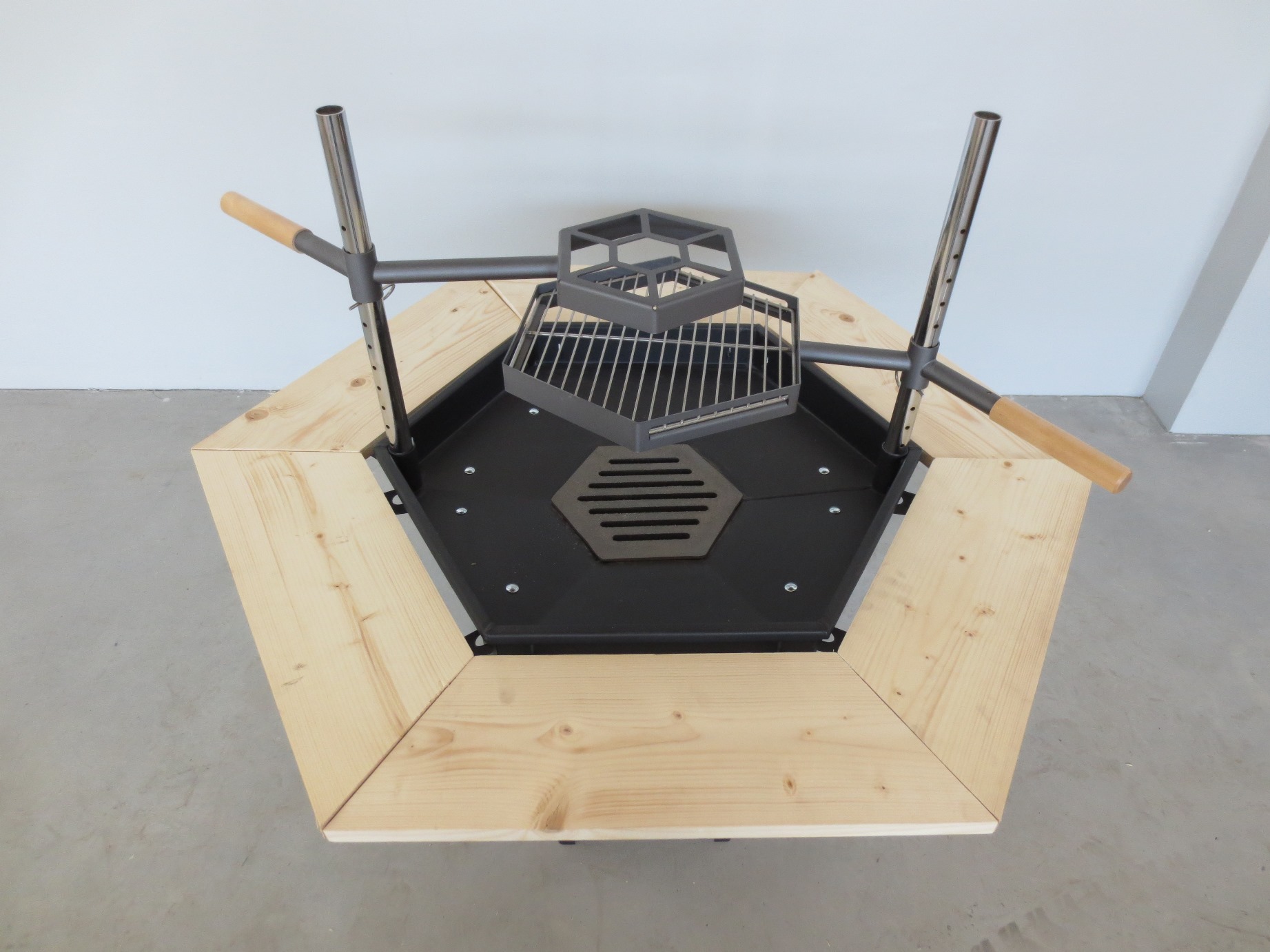 Professional BBQ Grill 6 Corner - Image 3